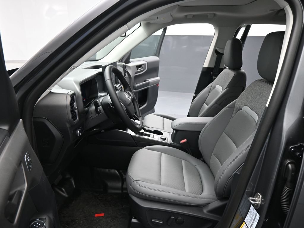 New 2026 Carbonized Gray Metallic Ford Badlands image 9
