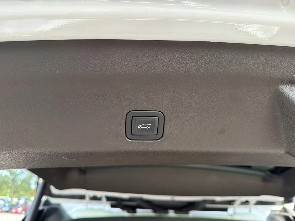 Used 2024 White Chevrolet LT image 13