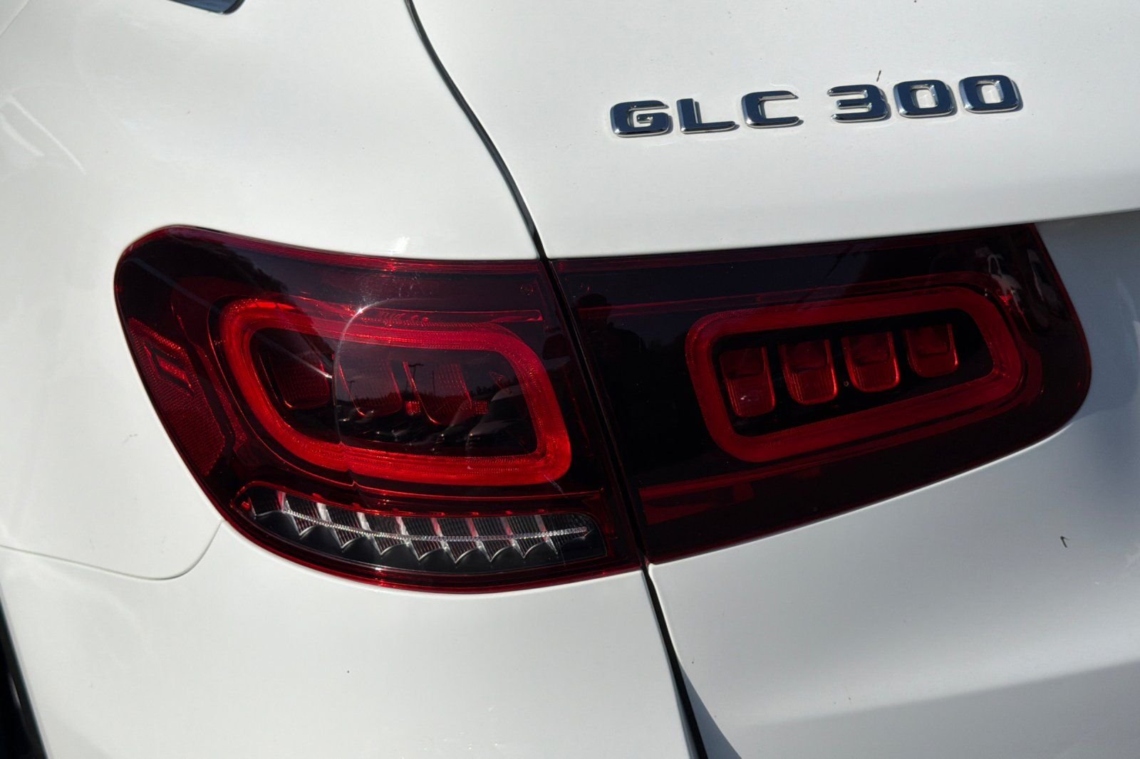 Certified Used 2022 White Mercedes-Benz GLC 300 image 14