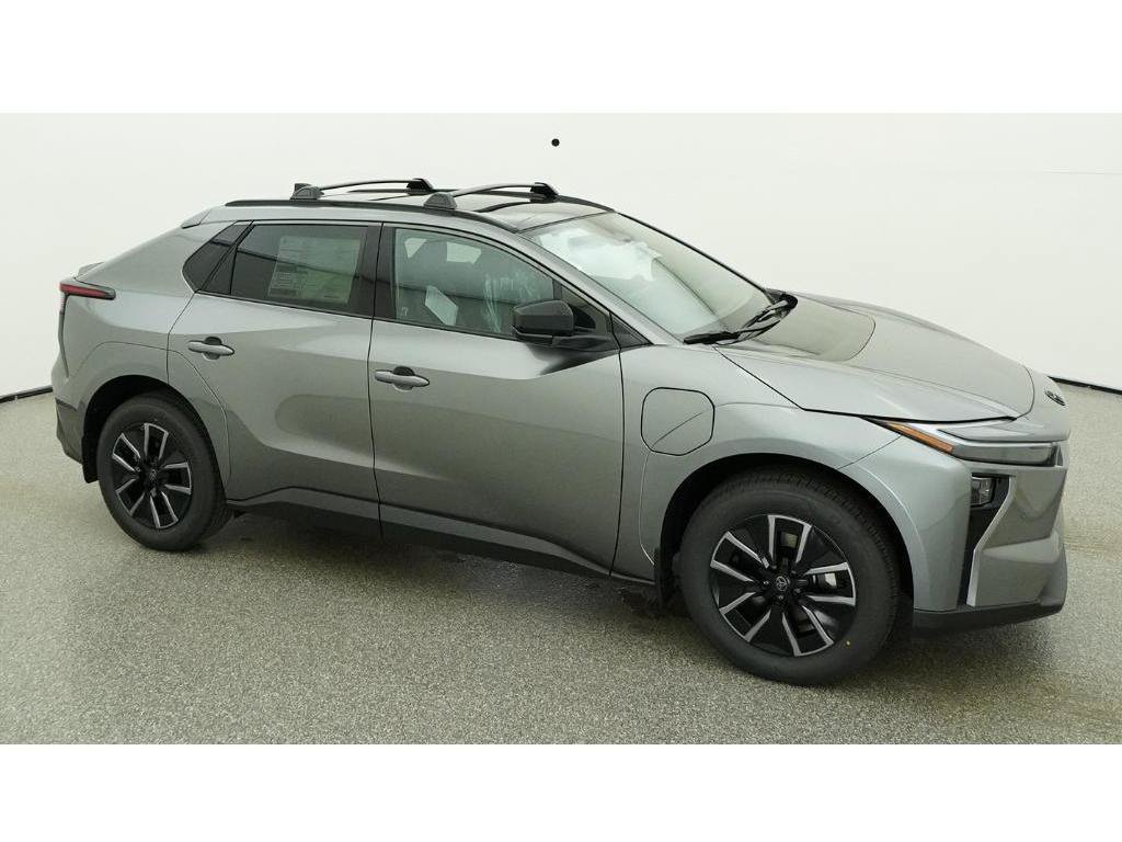 New 2026 Heavy Metal Toyota XLE image 12