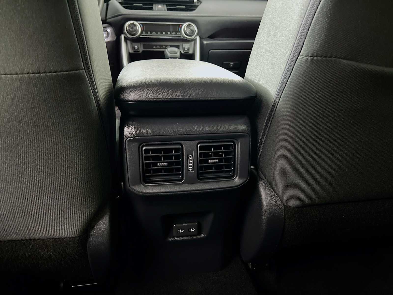 Used 2025 Silver Sky Metallic Toyota XLE image 31
