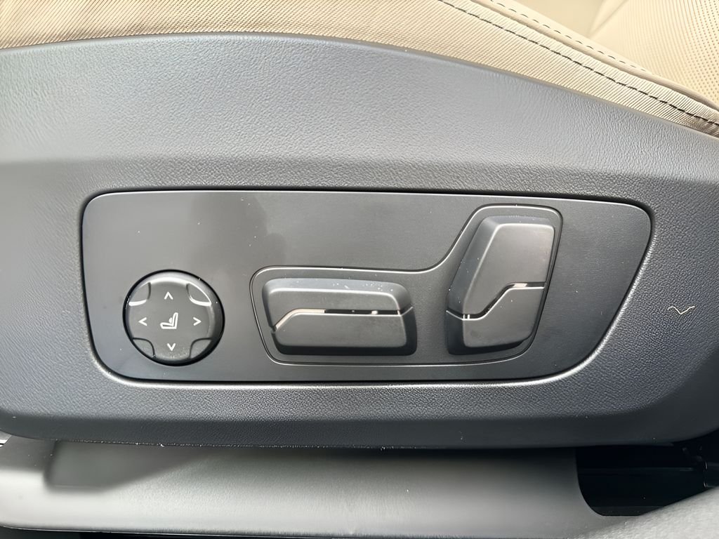 Used 2026  BMW 228 Gran Coupe image 16
