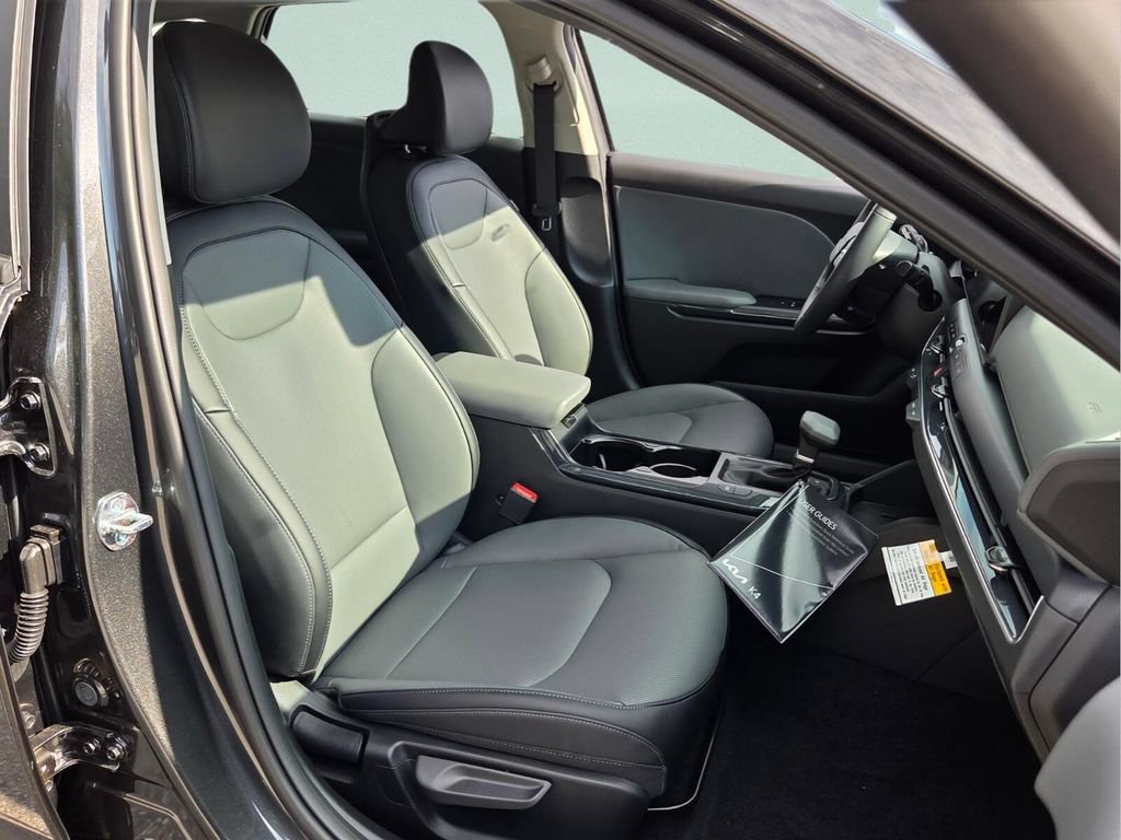 New 2026 Interstellar Gray Kia EX image 18