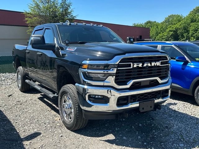 2025 RAM 2500 Tradesman 4X4 Crew Cab SWB's photo