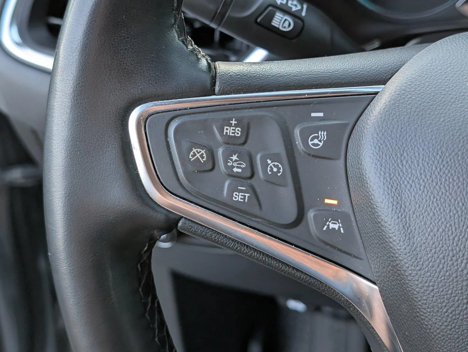 Used 2024 Sterling Gray Metallic Chevrolet Premier image 30