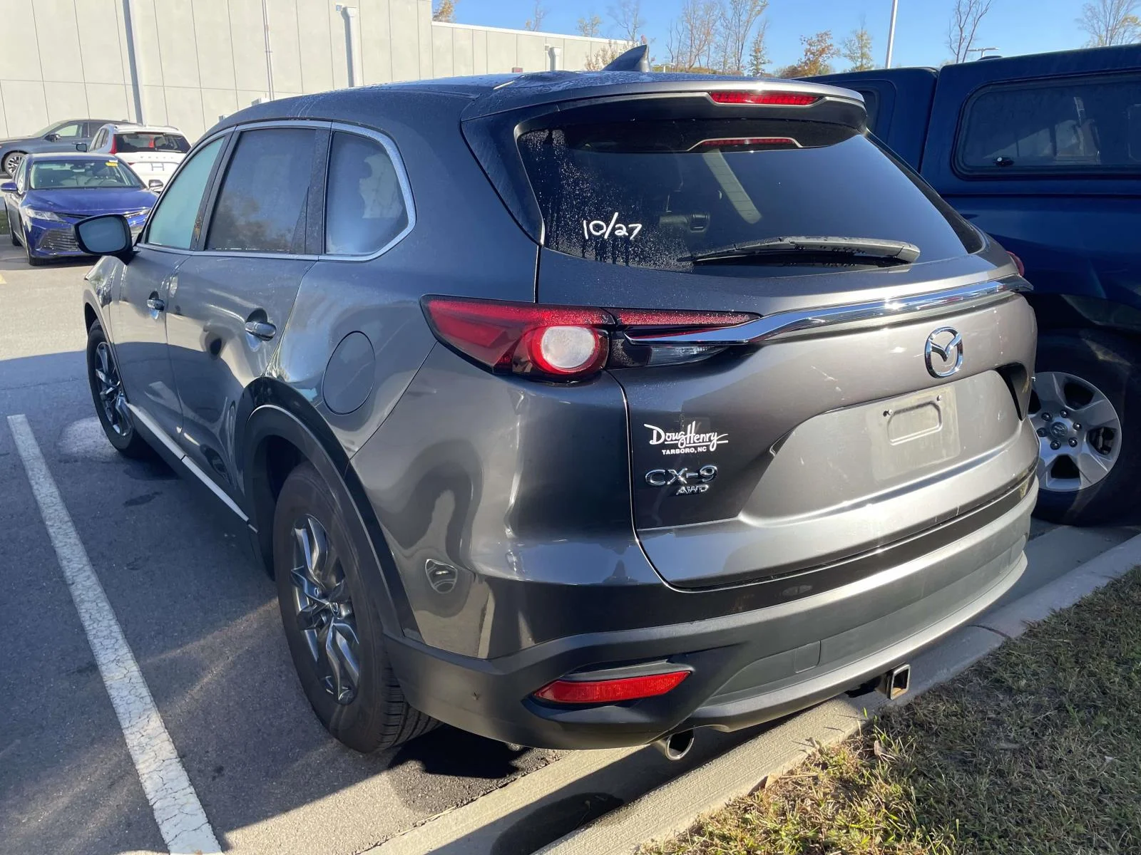 Used 2022 Machine Gray Metallic Mazda Touring image 3