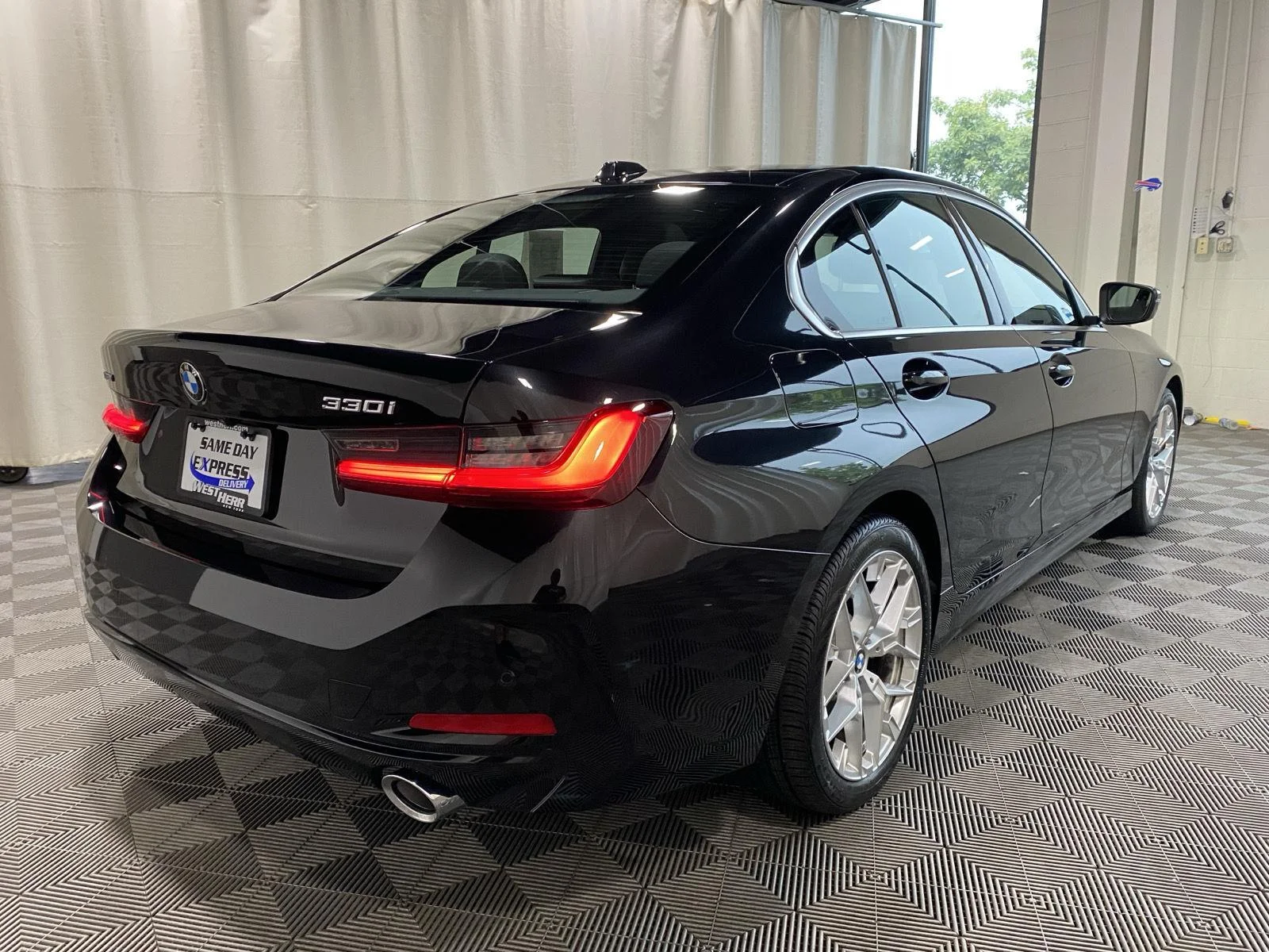 Used 2025 Black Sapphire Metallic BMW 330i xDrive image 15