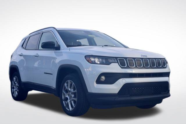 2022 Jeep Compass Latitude Lux