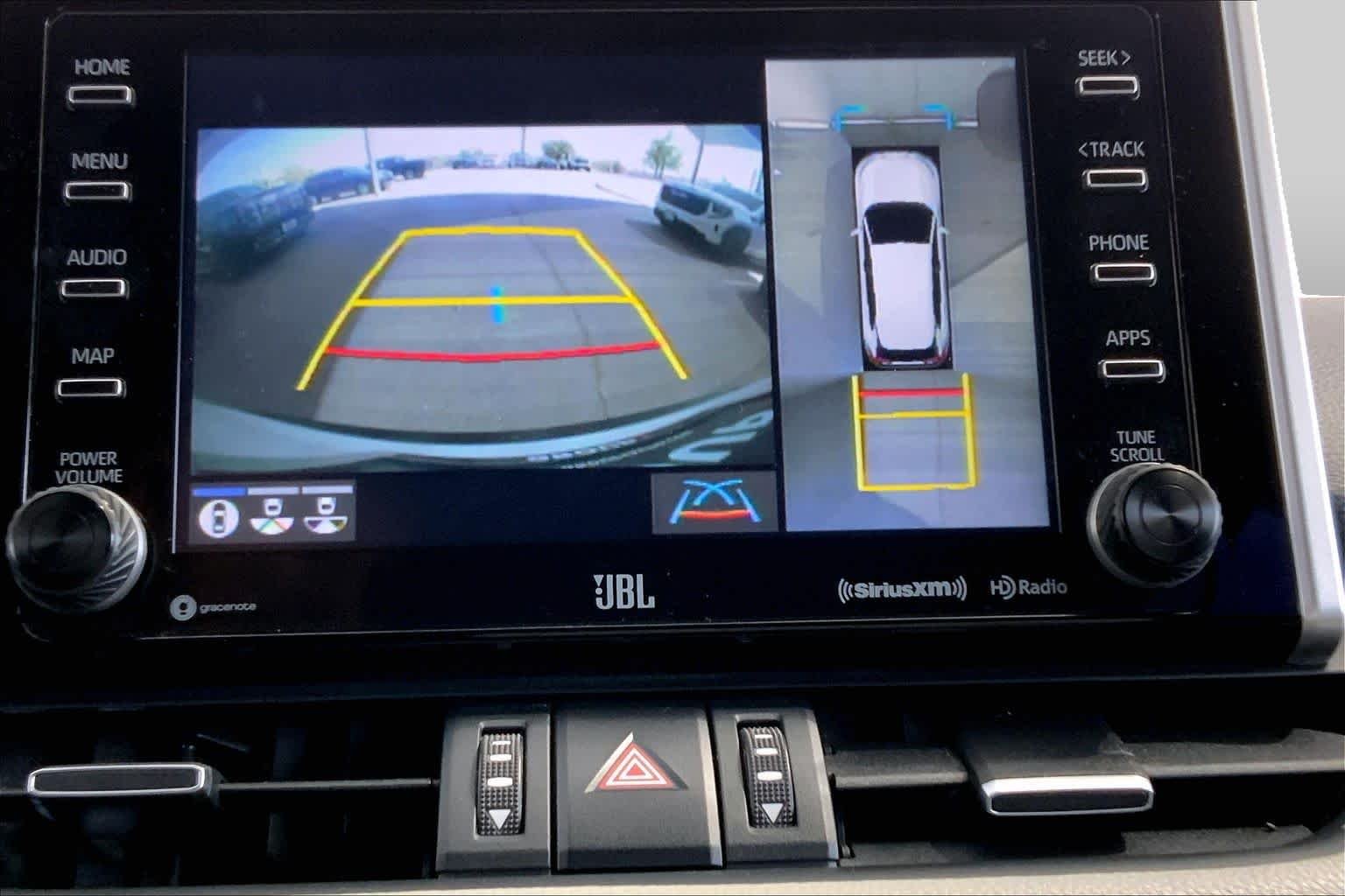 Used 2020 Blizzard Pearl Toyota Hybrid Limited image 27