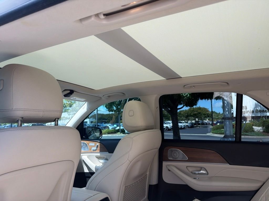 Used 2022 Polar White Mercedes-Benz GLE 350 image 3