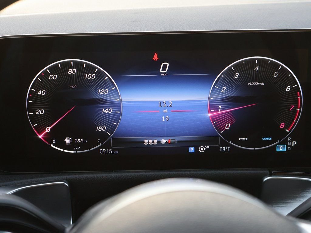 New 2026 Night Black Mercedes-Benz GLB 250 image 30