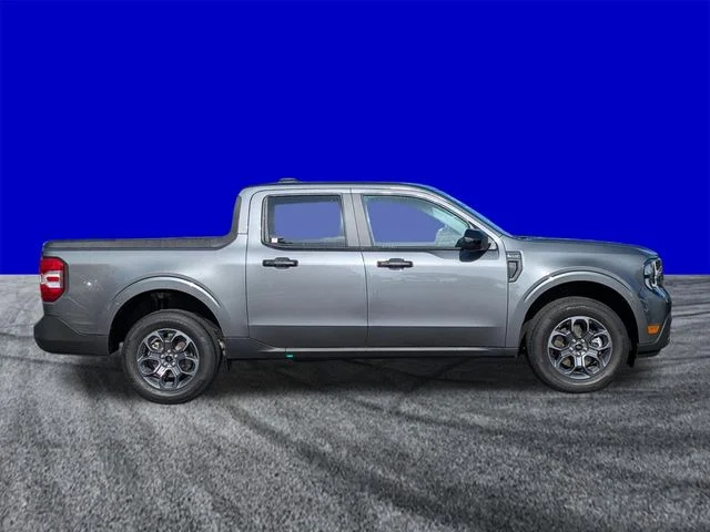 New 2026 Carbonized Gray Metallic Ford XLT image 3