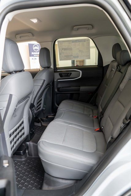 New 2026 White Metallic Ford Badlands® image 7