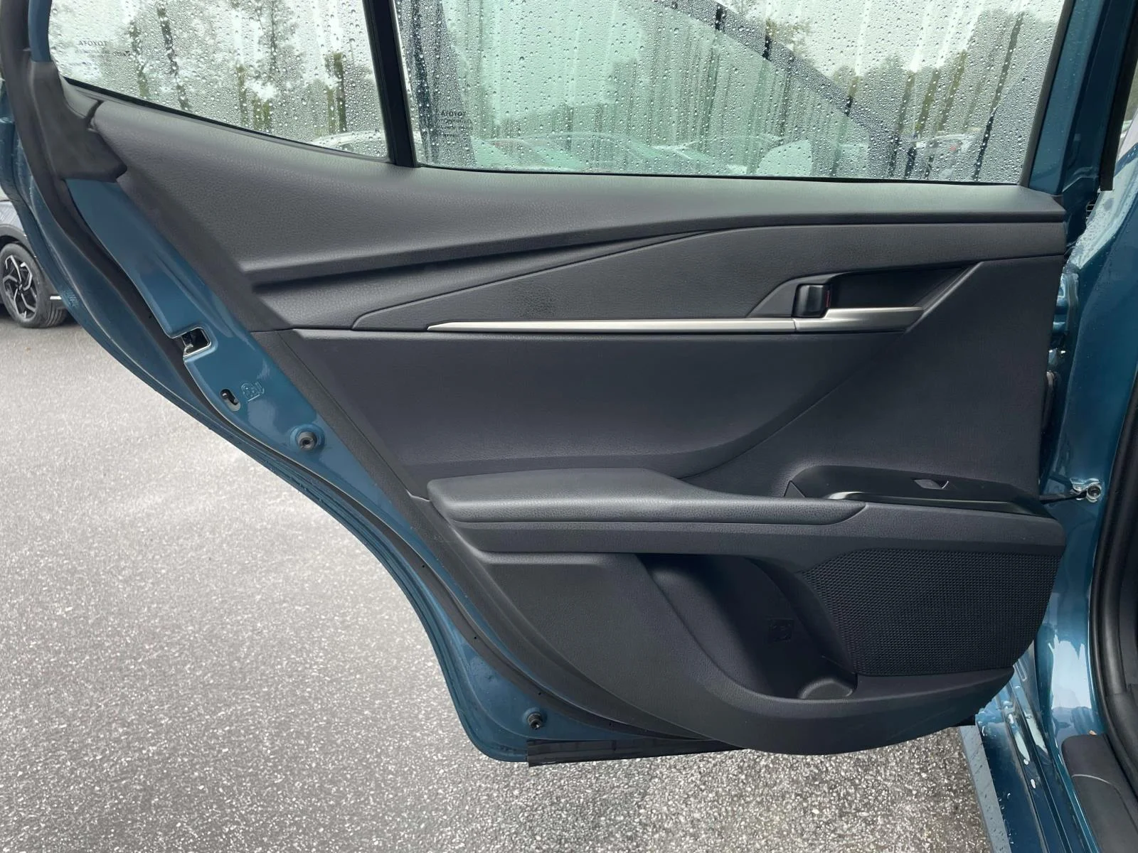 Used 2026 Ocean Gem Toyota LE image 2