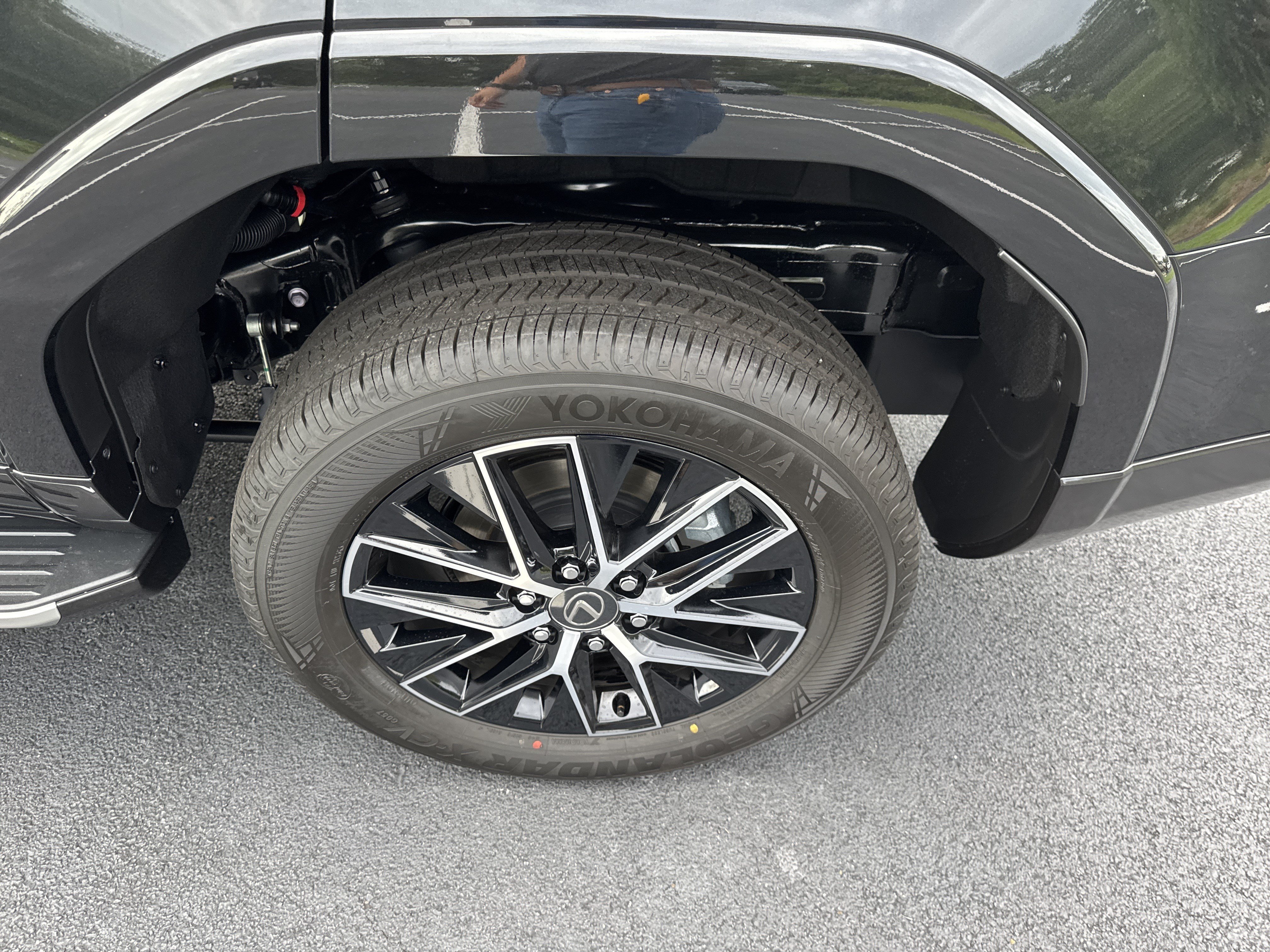 2026 Lexus GX Premium - Photo 12