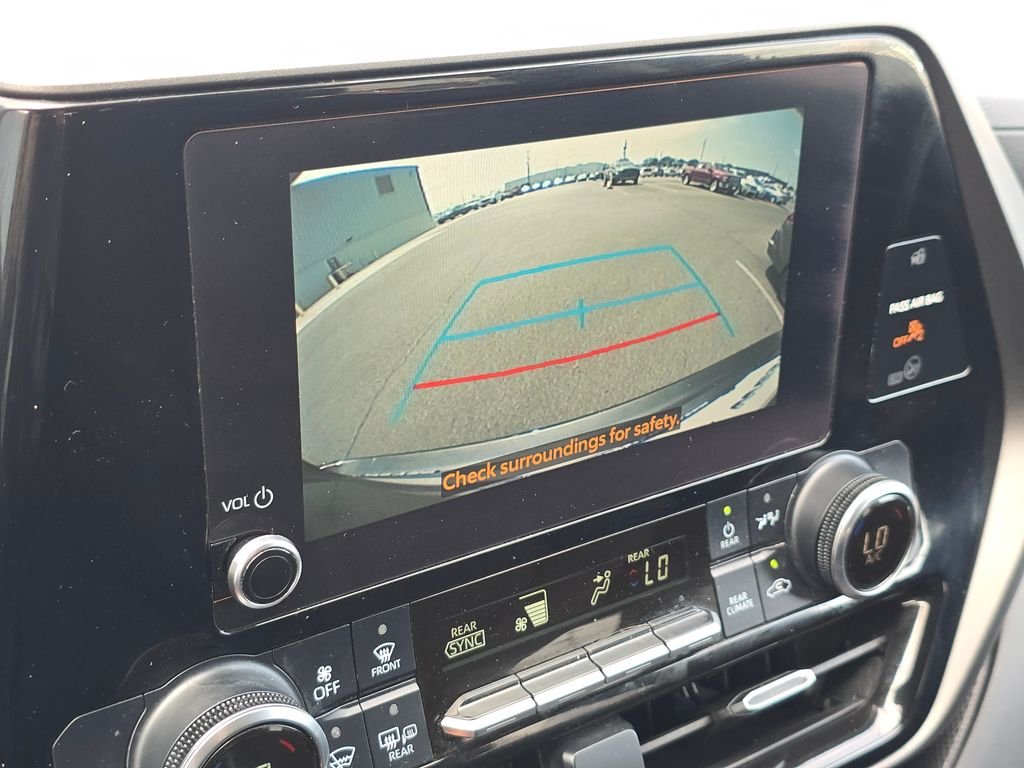 Used 2023 Gray Toyota L image 32