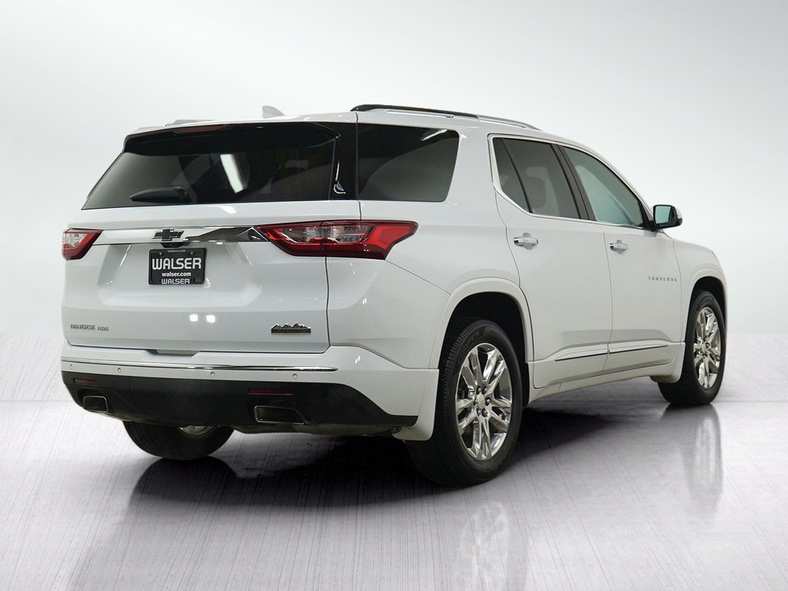 Used 2019 Summit White Chevrolet AWD 4dr High Country w/2LZ image 5