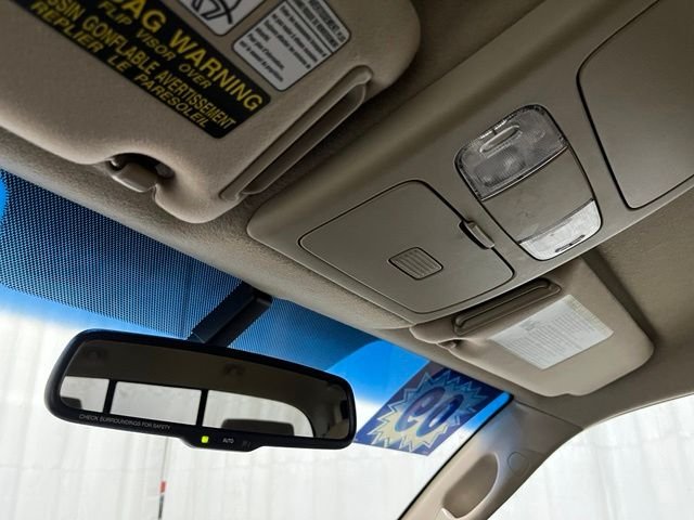 Used 2009 White Toyota PreRunner image 20