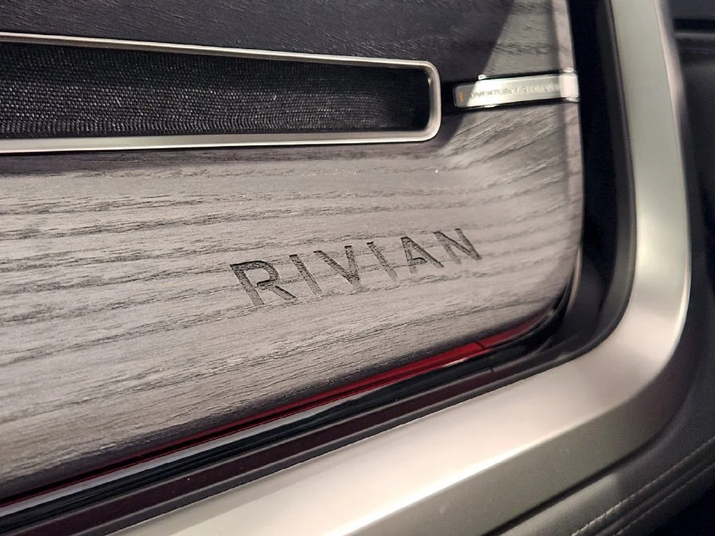 Used 2025  Rivian Adventure Dual Motor Max Pack image 24
