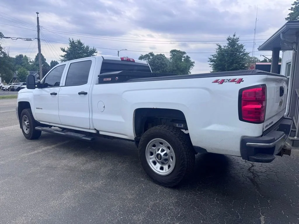 Used 2018 SUMMIT WHITE Chevrolet Work Truck image 5