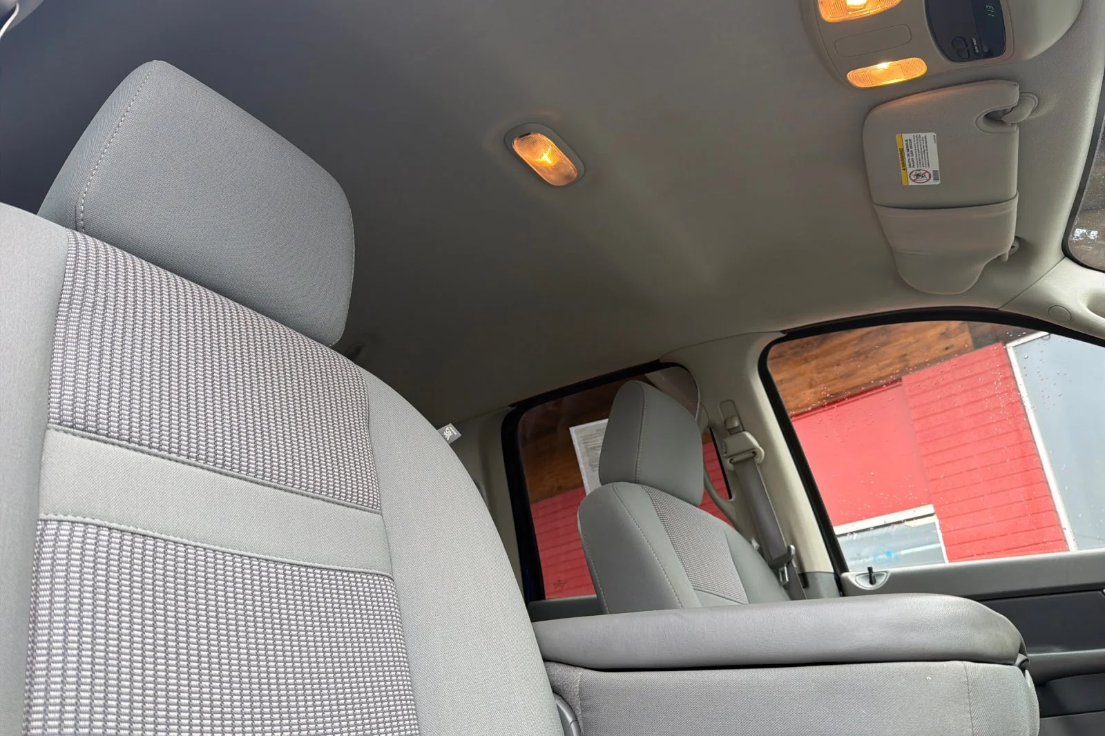 Used 2007  Dodge SLT image 15