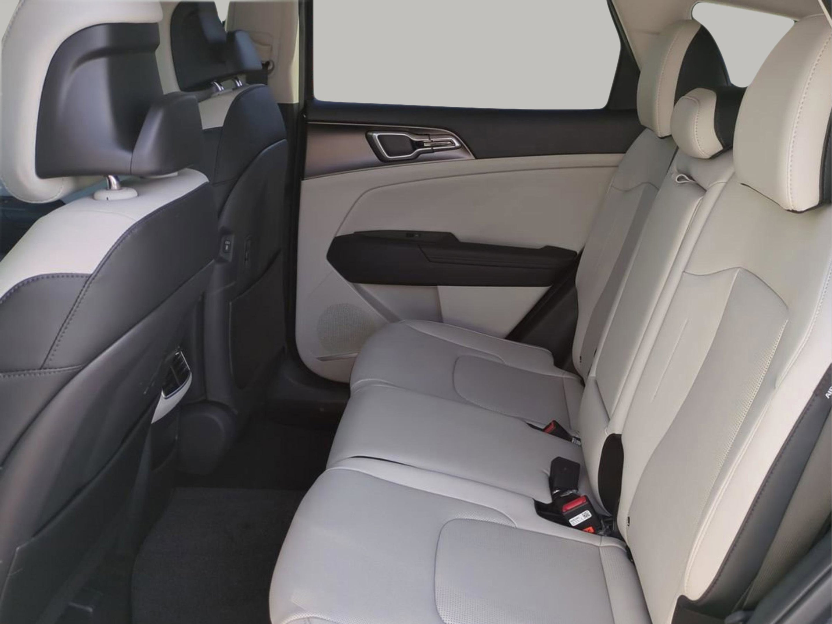 New 2026 Panthera Metal Gray Kia EX image 32