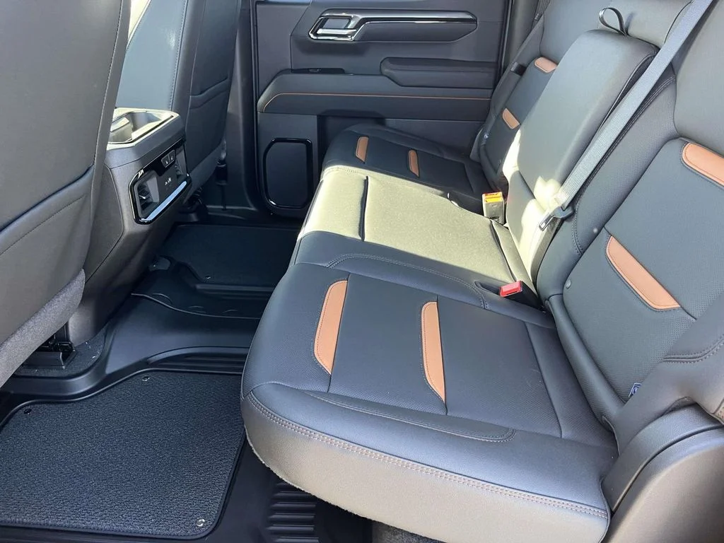 New 2026 Onyx Black GMC AT4 image 11