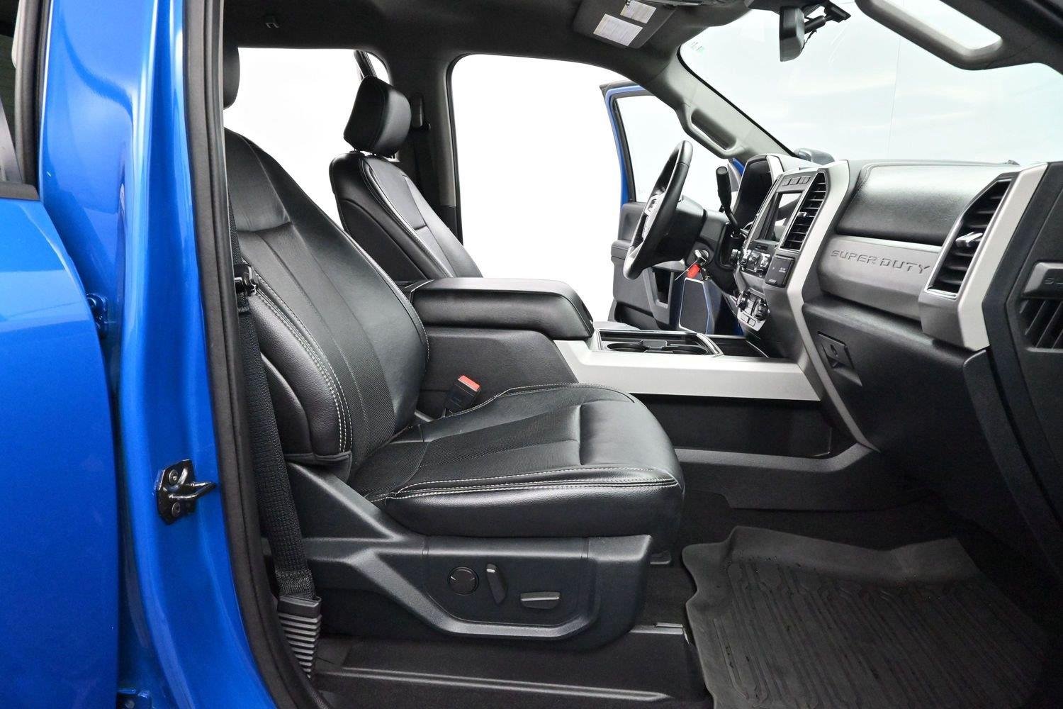 Used 2020 Velocity Blue Ford Lariat image 36