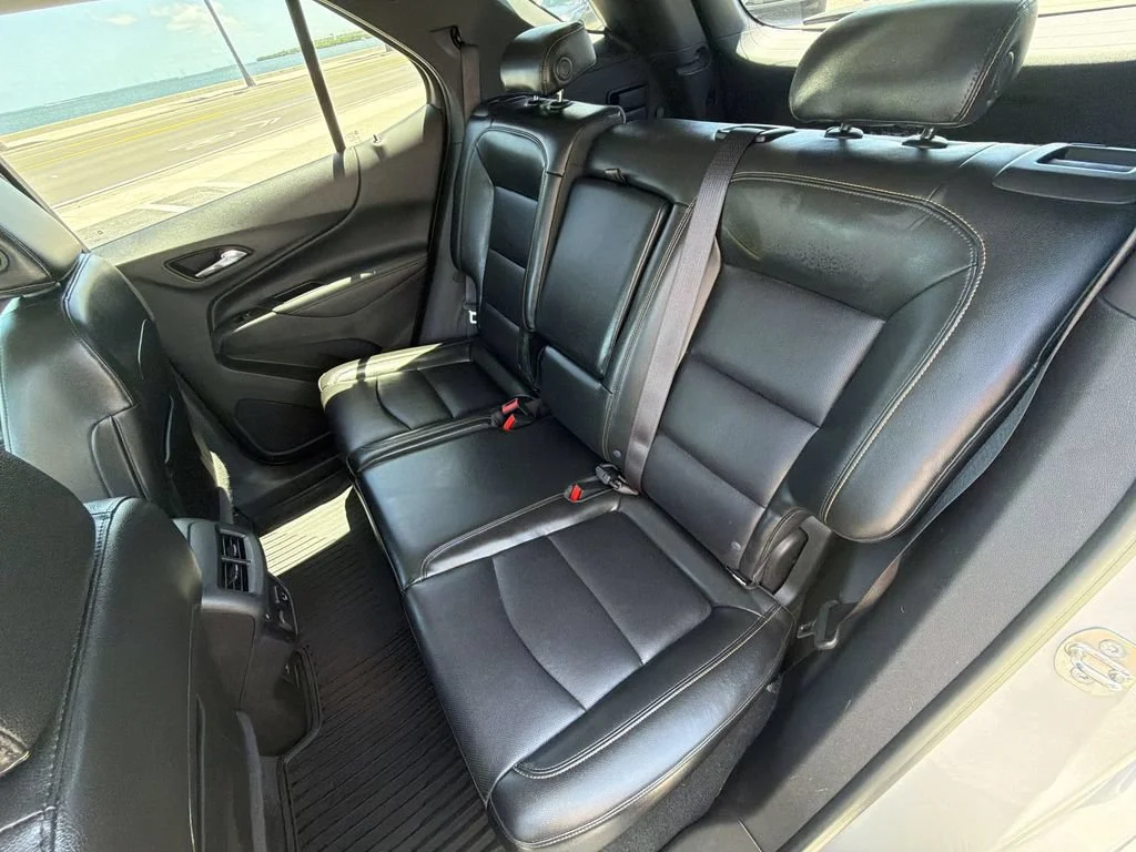 Used 2018 SILVER ICE METALLIC Chevrolet Premier image 32