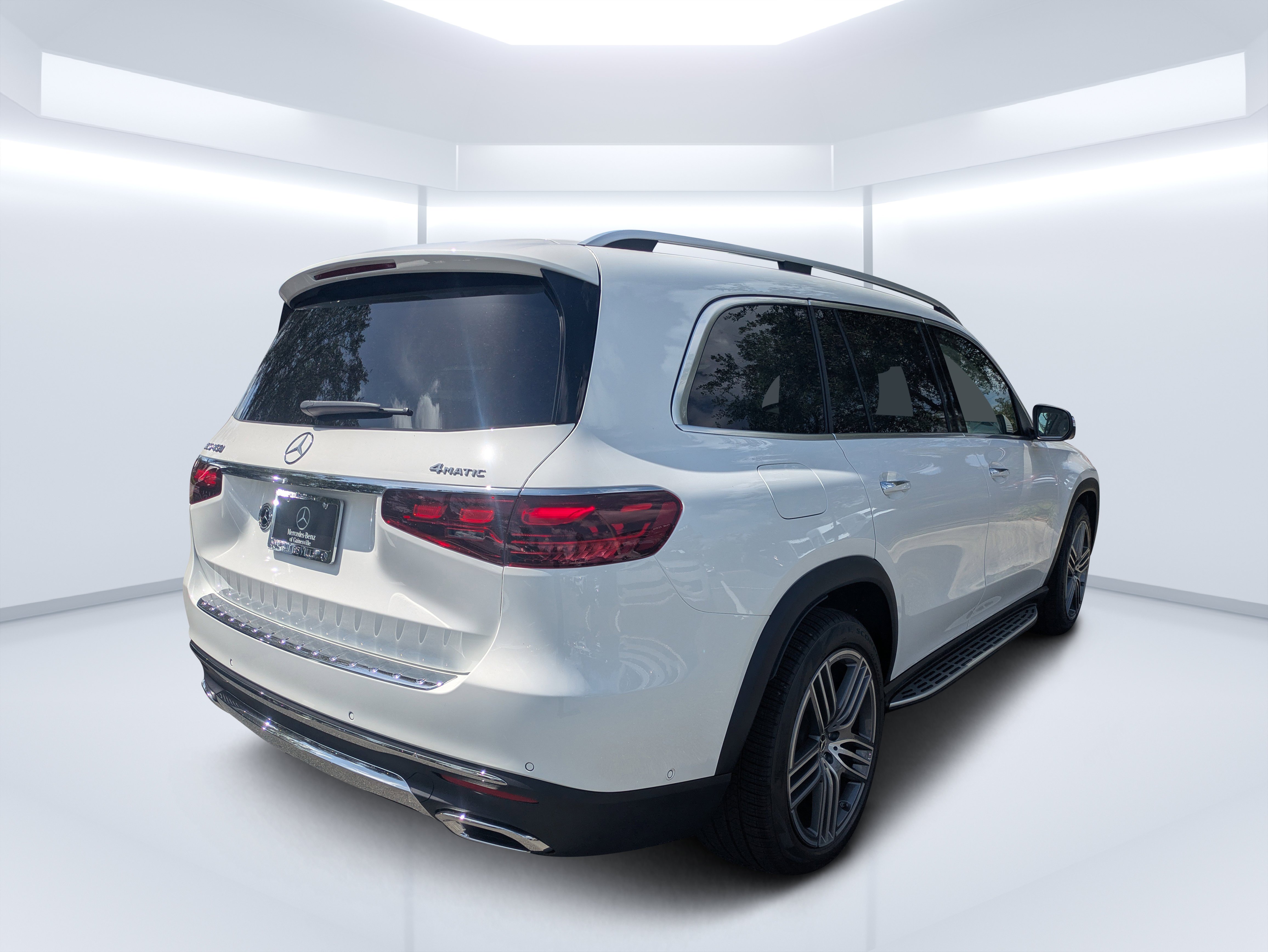 New 2026 Polar White Mercedes-Benz GLS 450 image 31