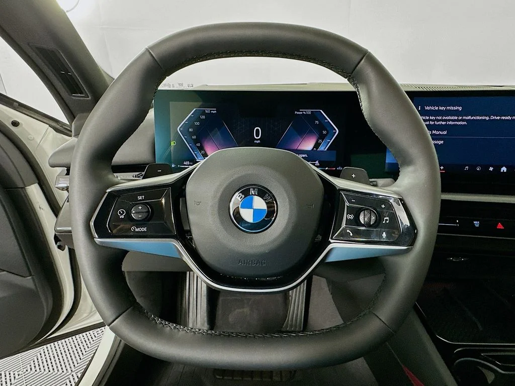 2025 BMW 5 Series 530i - Photo 11