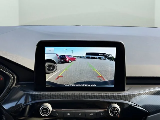 2025 Ford Escape ST-Line - Photo 16