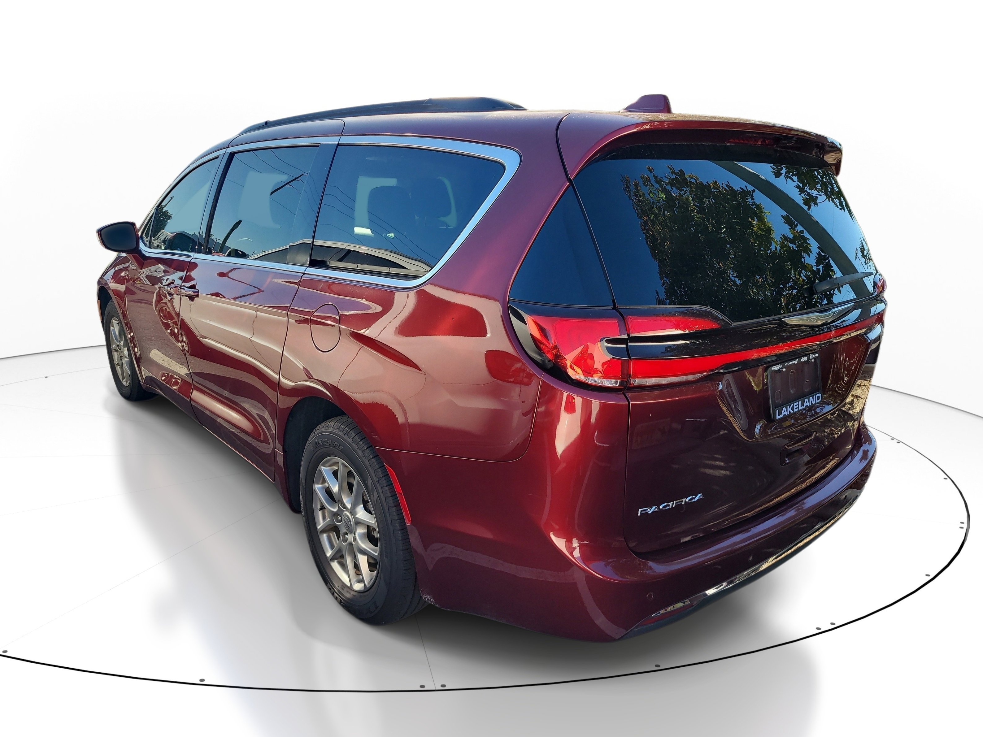 Used 2021 Velvet Red Pearlcoat Chrysler Touring image 6