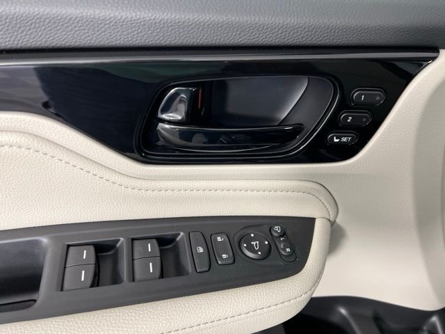 2026 Honda Odyssey Elite - Photo 14