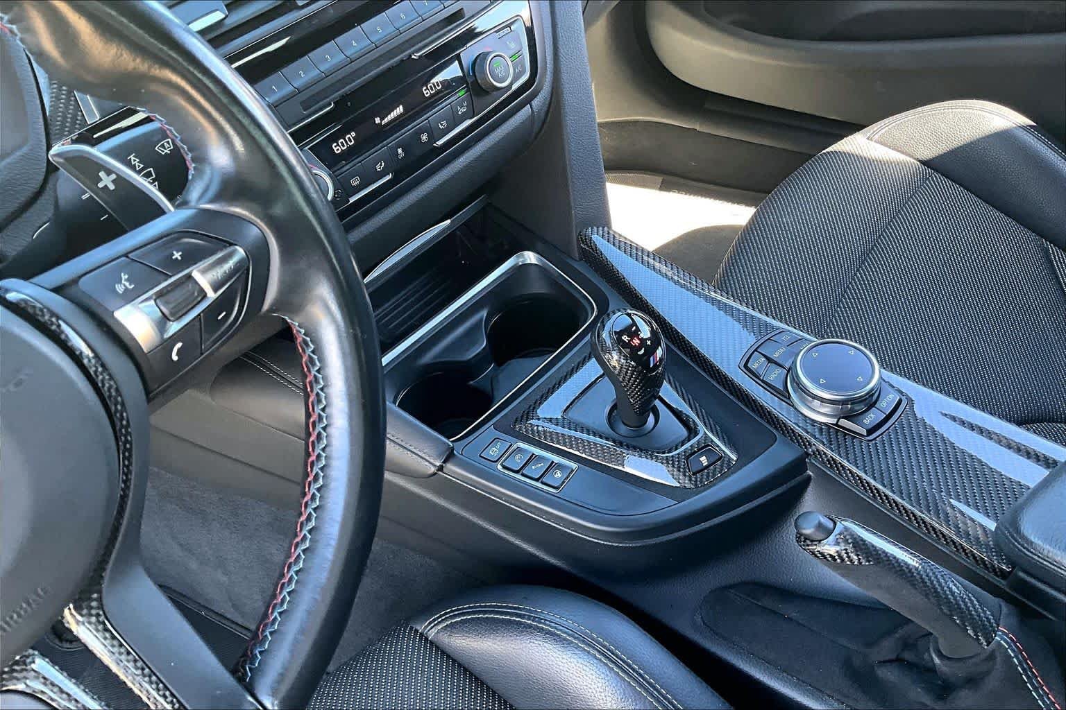 Used 2016 Alpine White BMW  image 13