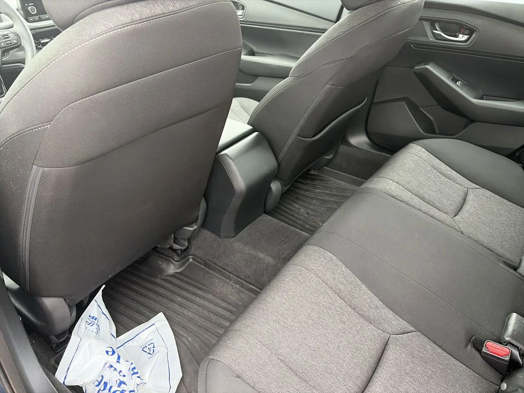 Used 2024  Honda EX image 28