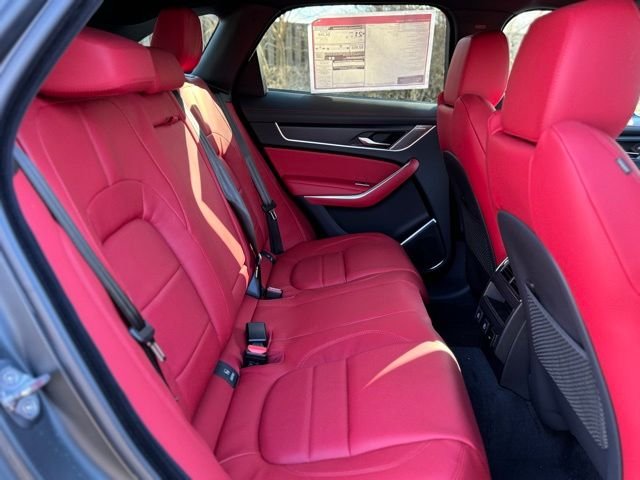 2026 Jaguar F-Pace R-Dynamic S - Photo 17