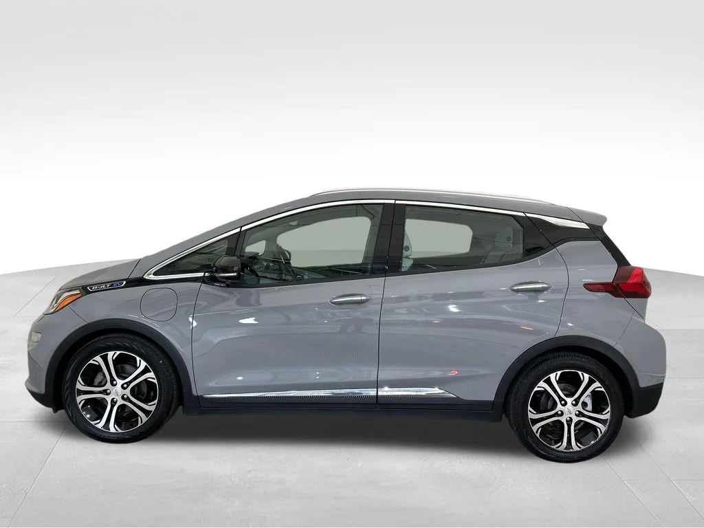 Used 2020 Chevrolet Bolt EV Premier with VIN 1G1FZ6S05L4144469 for sale in Newport News, VA