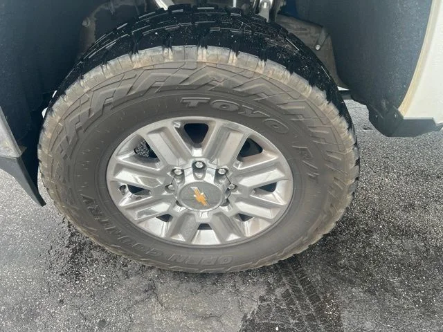 Used 2016 White Chevrolet LTZ image 15