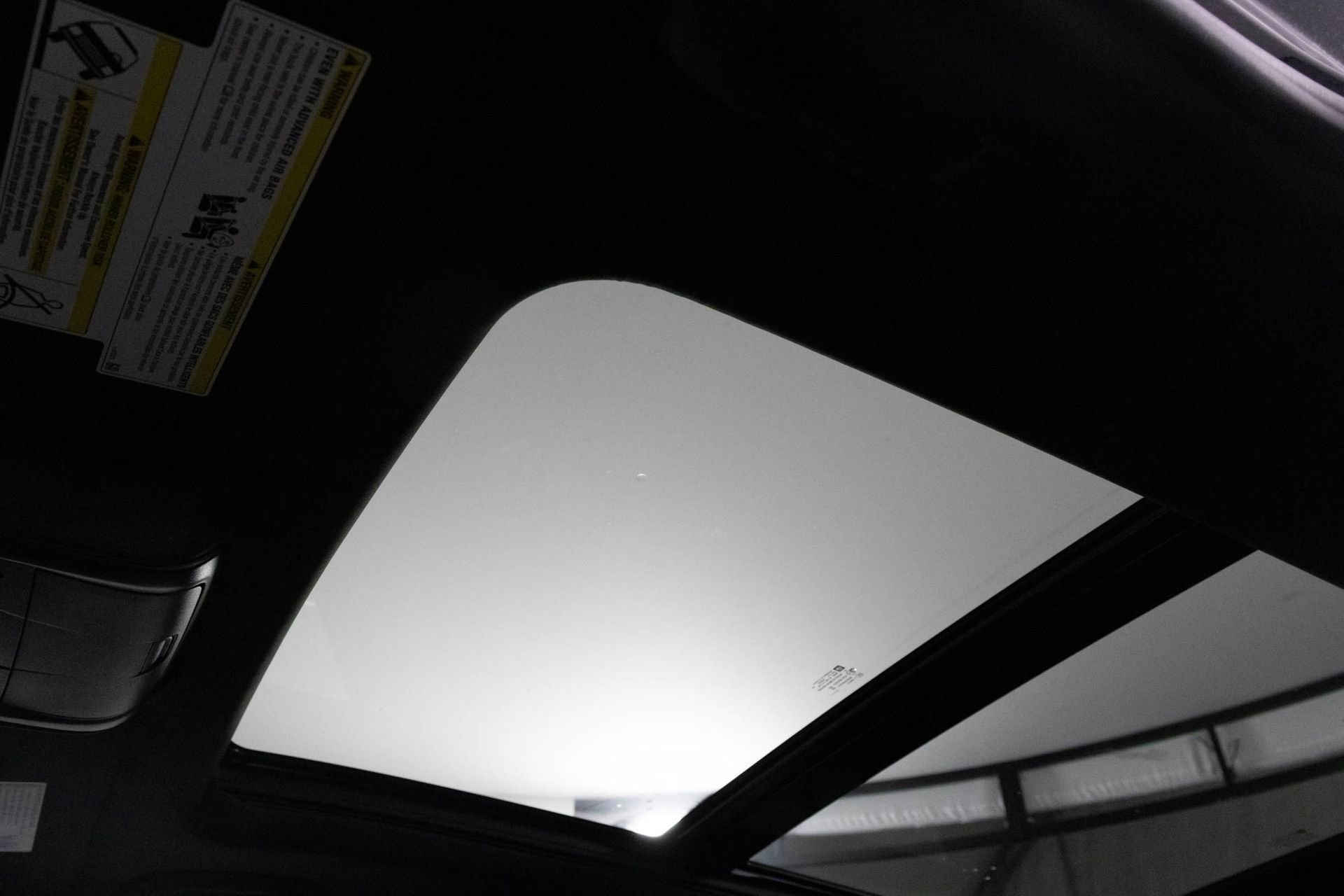 2023 CADILLAC XT4 - Image 31