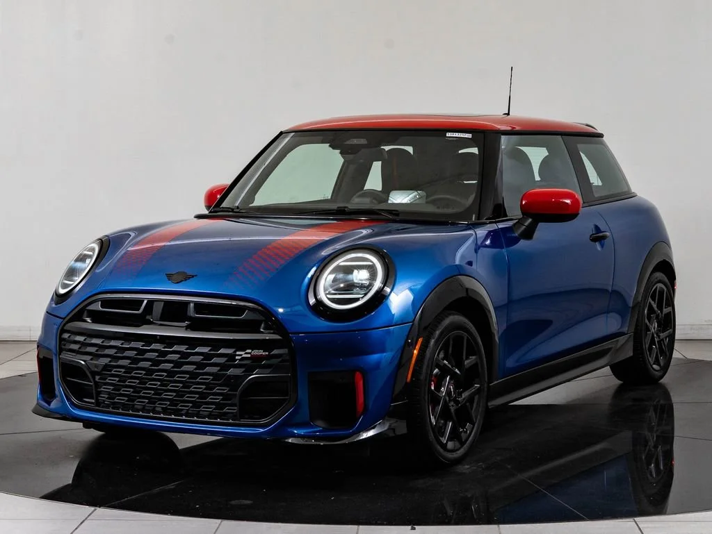 2025 MINI Hardtop John Cooper Works's photo