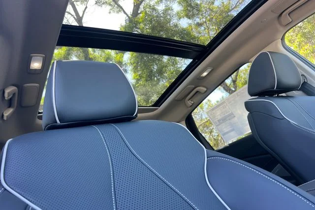 New 2026 Carbon Acura Advance Package image 14
