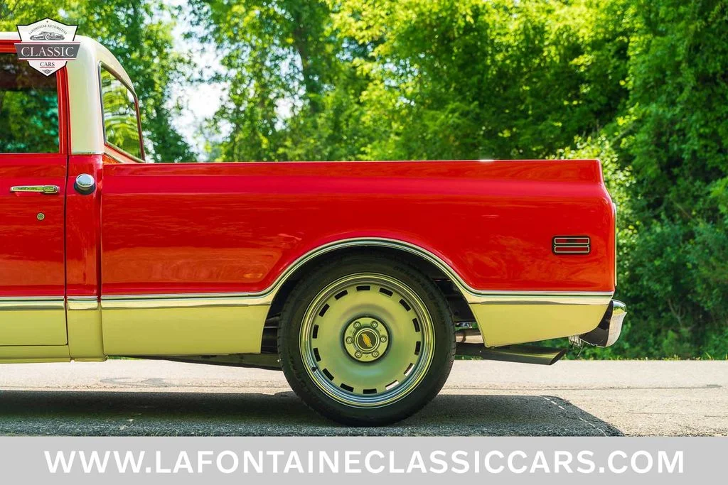 Used 1968 Orange Chevrolet  image 20