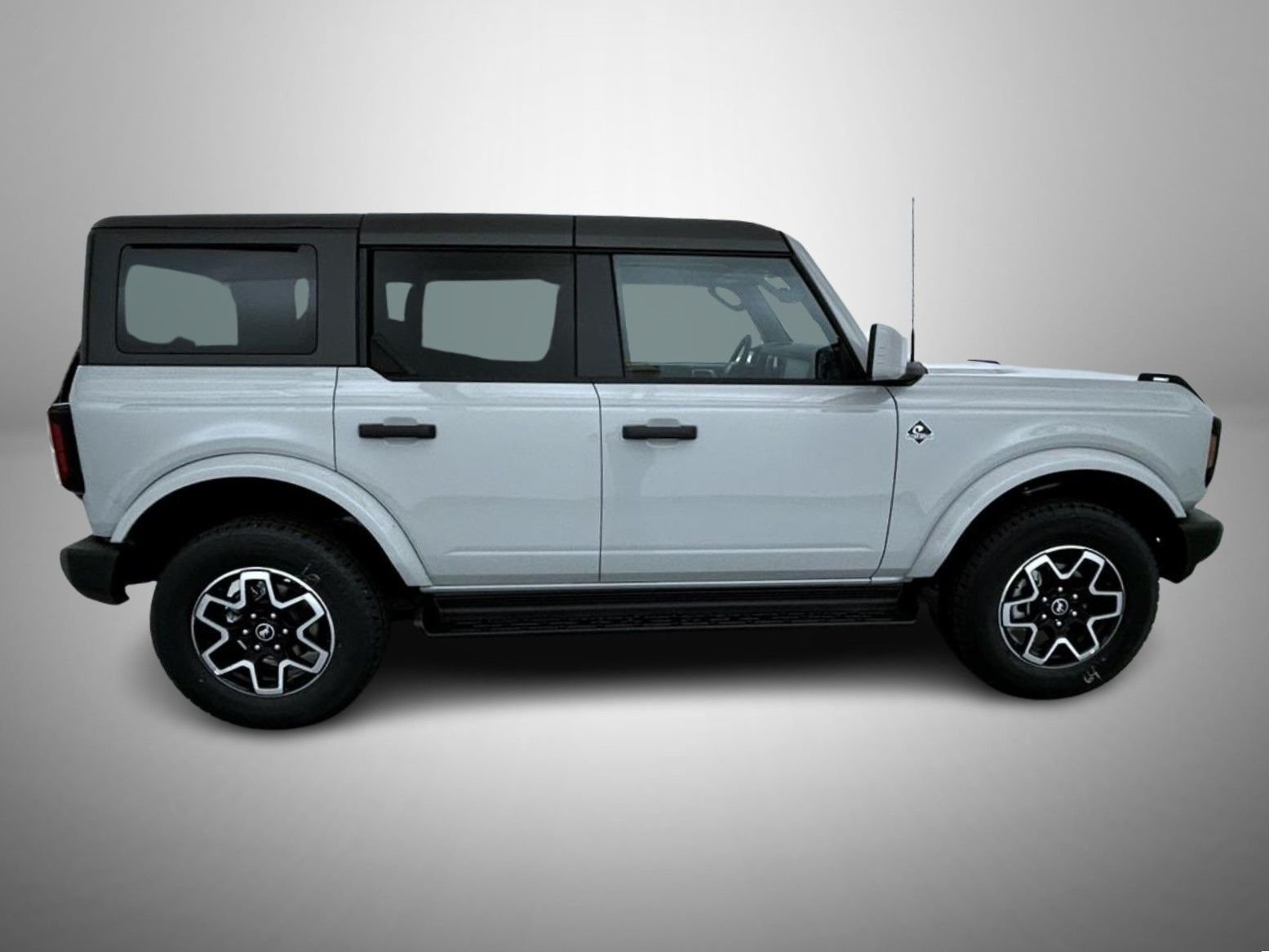 New 2026 Avalanche Gray Ford Outer Banks image 4