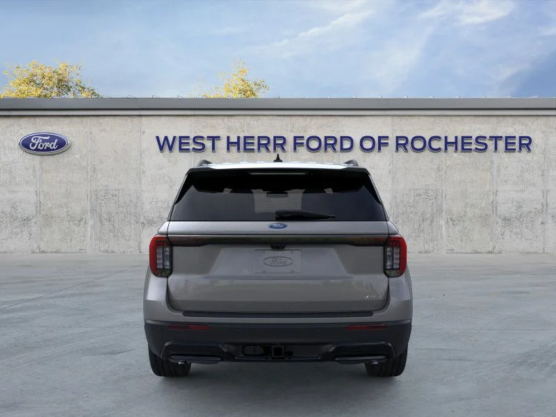 New 2026 Carbonized Gray Metallic Ford ST-Line image 6