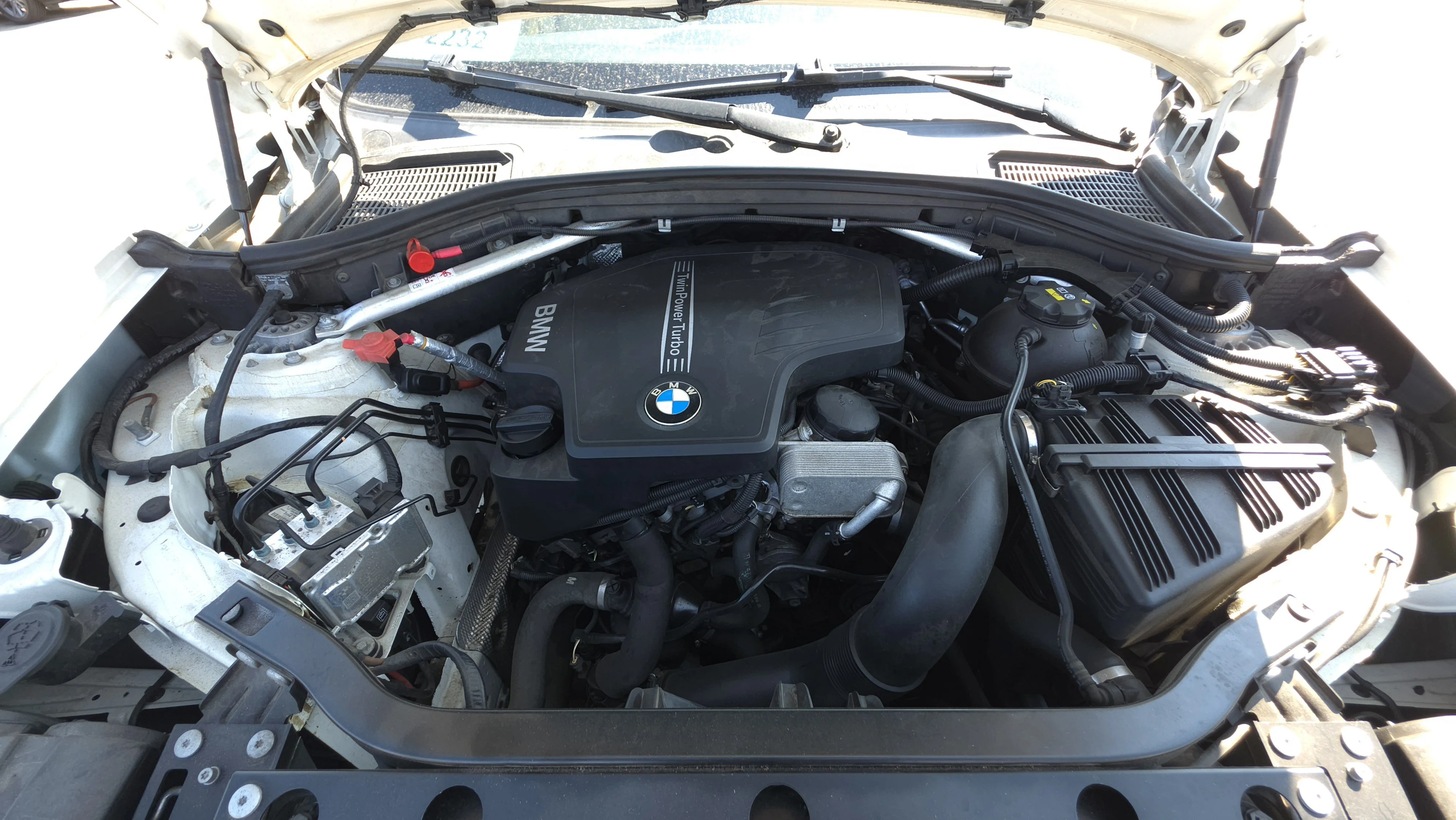 Used 2015 White BMW xDrive28i image 27