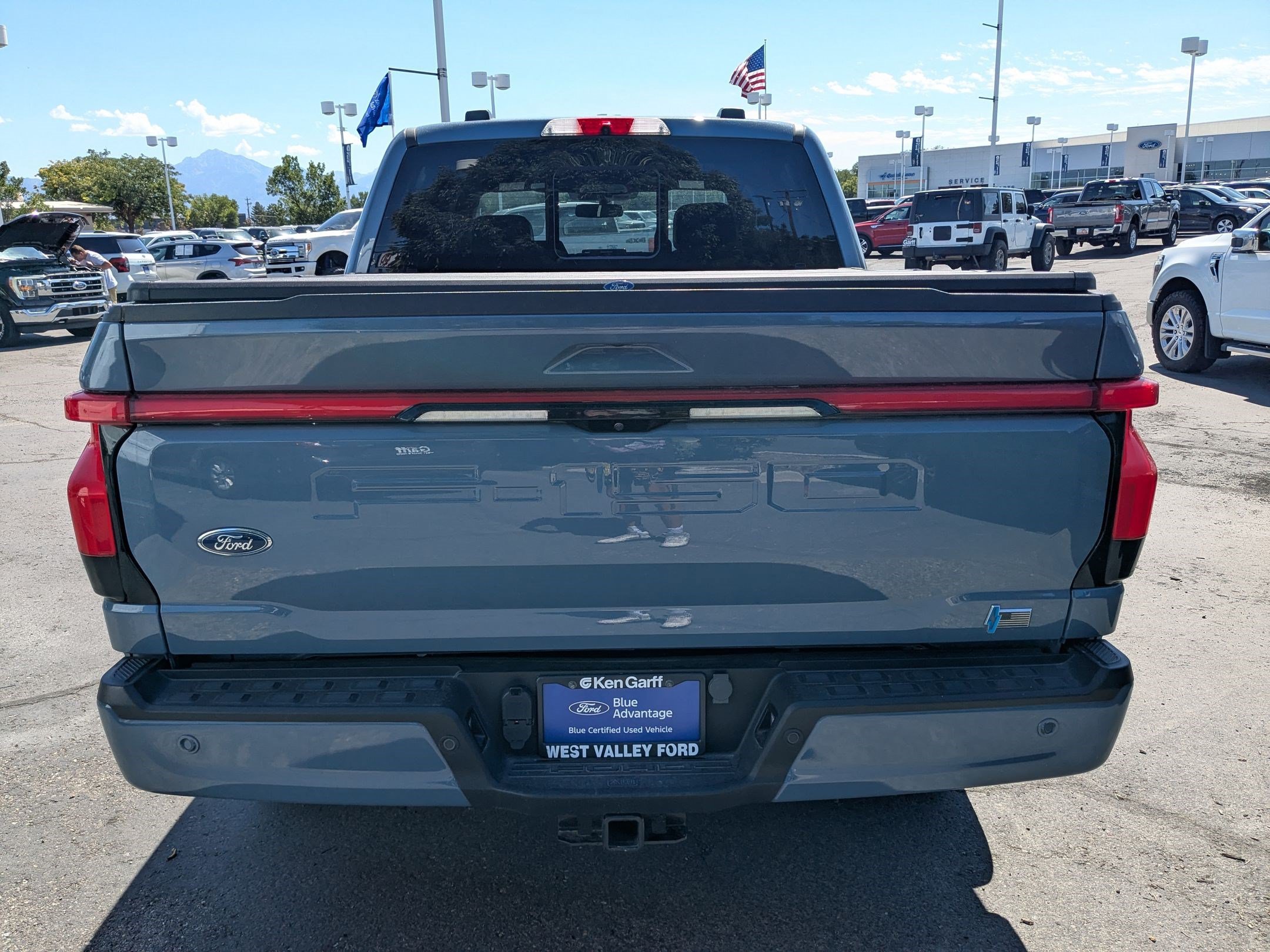 Used 2023 Azure Gray Metallic Ford LARIAT image 4