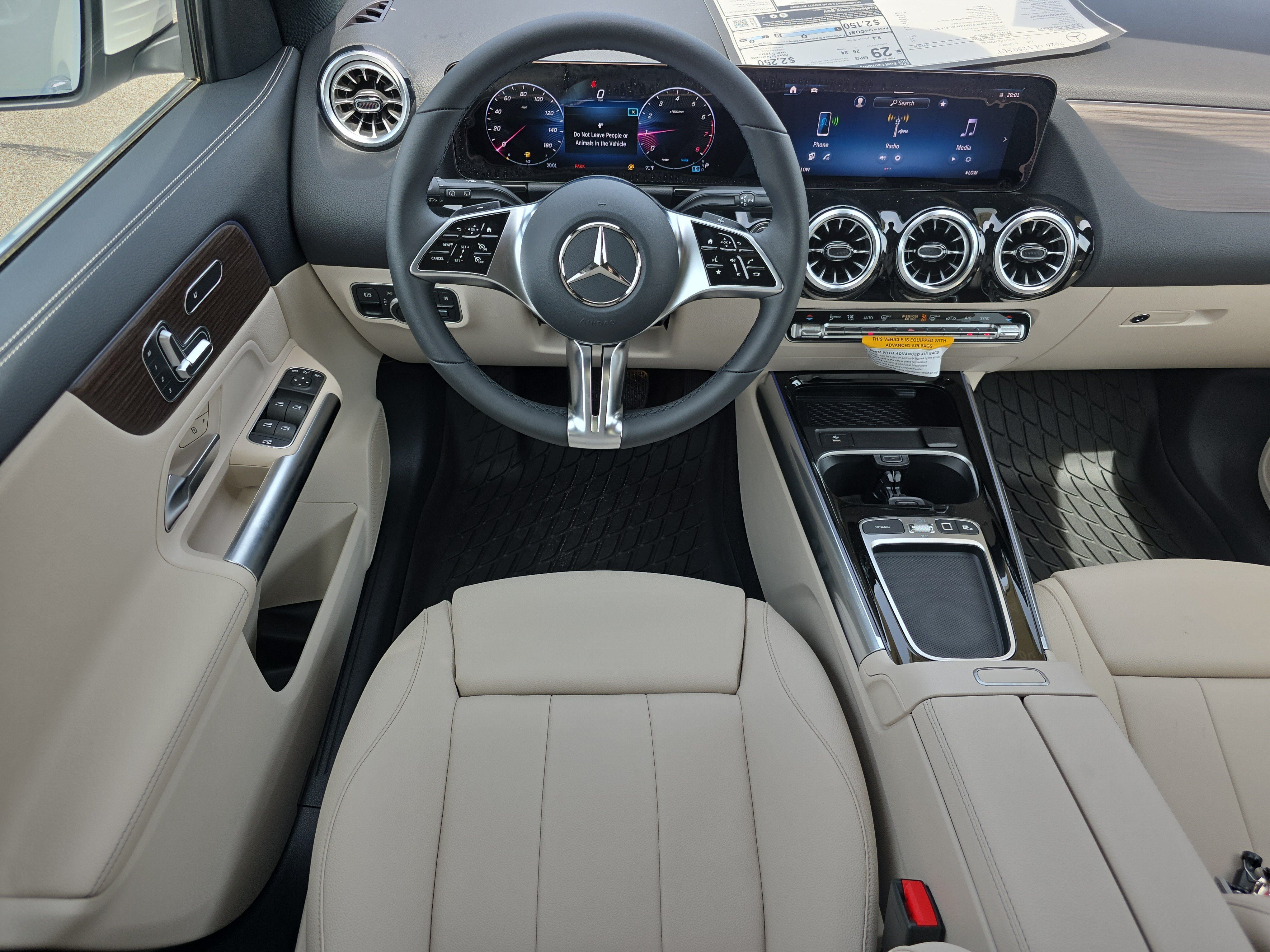 New 2026 Polar White Mercedes-Benz GLA 250 image 40