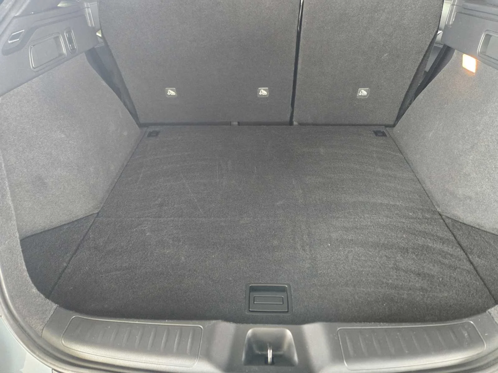 Certified Used 2025 Slate Gray INFINITI ESSENTIAL image 32