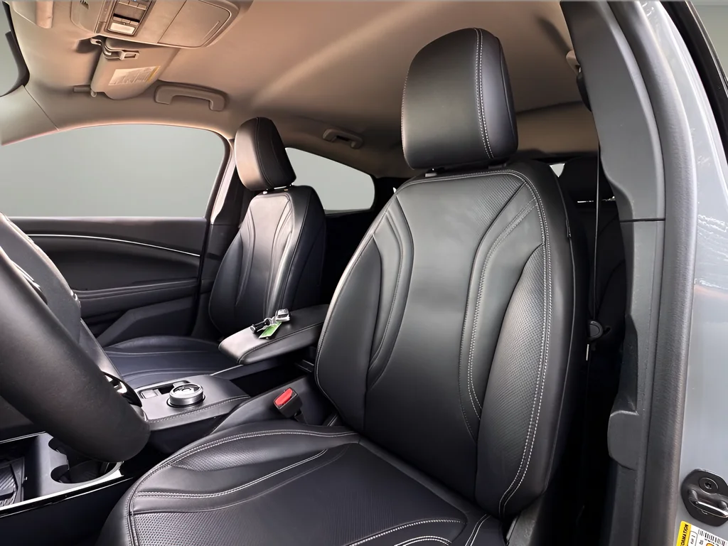 Used 2024 Gray Ford Premium image 19